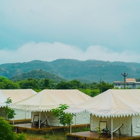 Khilchīpur Ranthambhore Bagh Dwar Camp מראה חיצוני תמונה