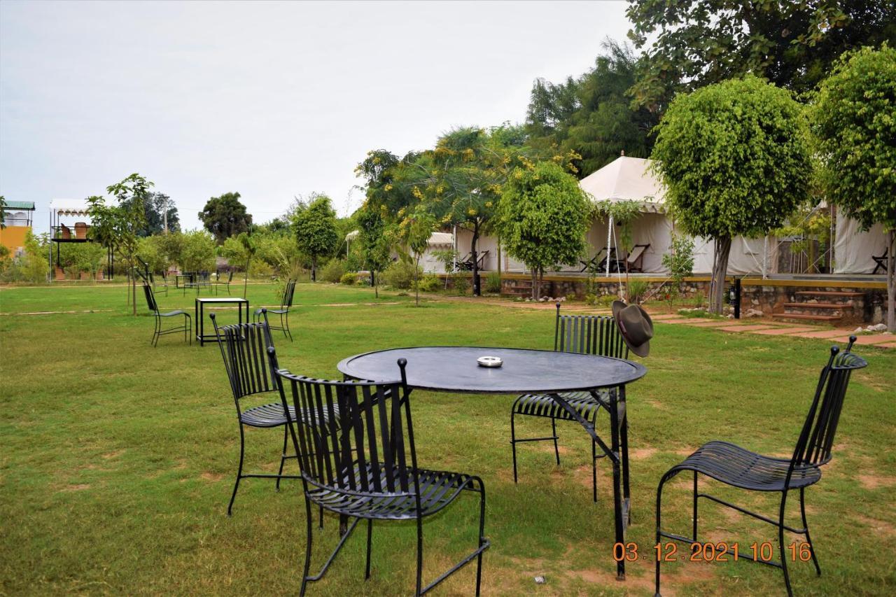 Khilchīpur Ranthambhore Bagh Dwar Camp מראה חיצוני תמונה