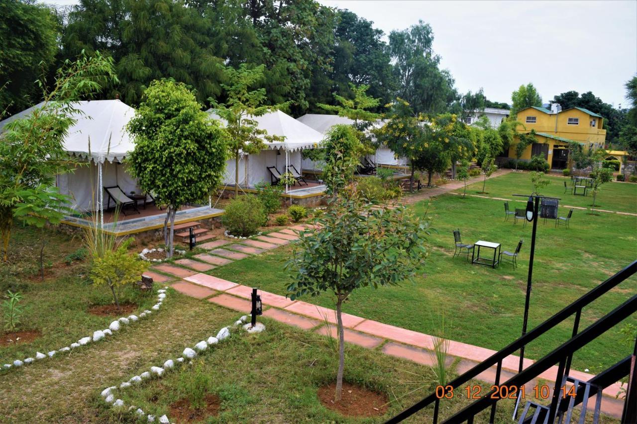 Khilchīpur Ranthambhore Bagh Dwar Camp מראה חיצוני תמונה