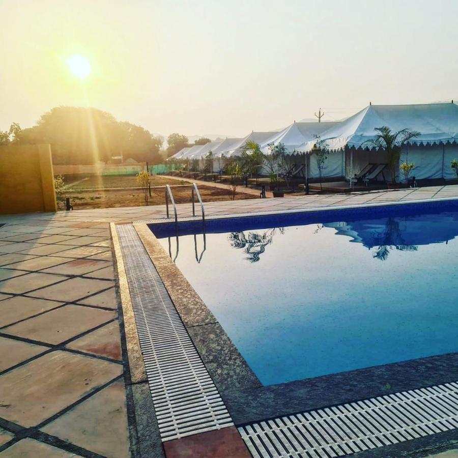 Khilchīpur Ranthambhore Bagh Dwar Camp מראה חיצוני תמונה
