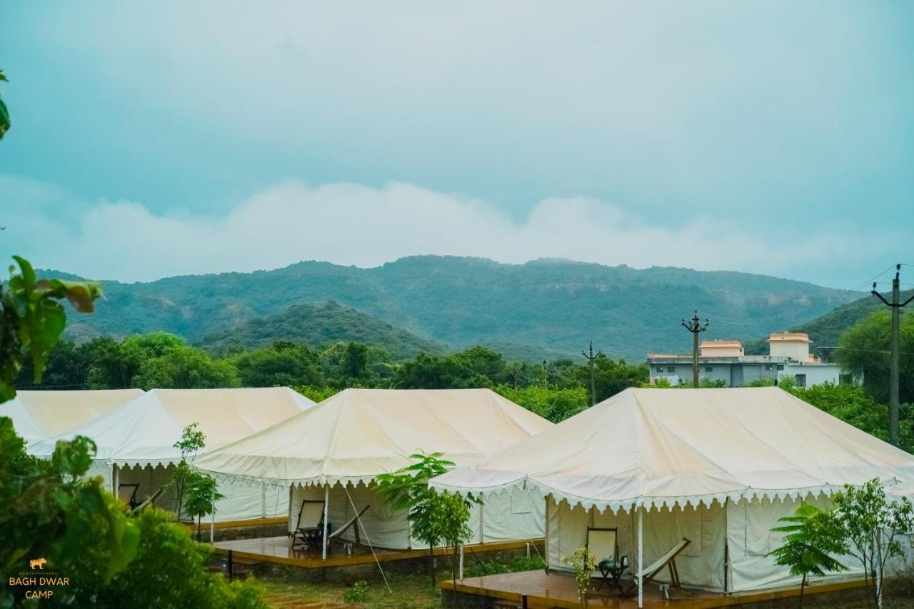 Khilchīpur Ranthambhore Bagh Dwar Camp מראה חיצוני תמונה