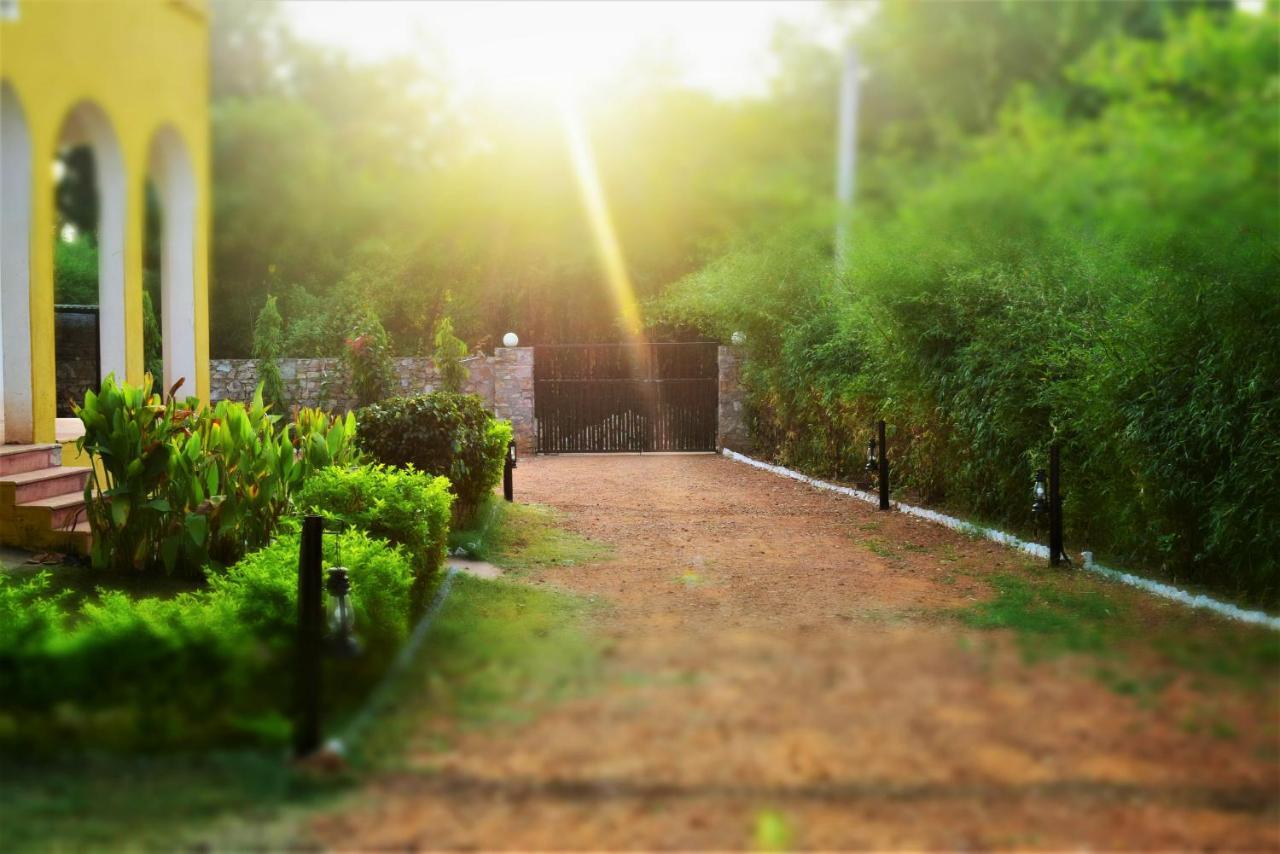 Khilchīpur Ranthambhore Bagh Dwar Camp מראה חיצוני תמונה